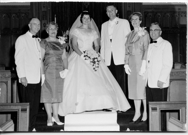 1960-0731 - Jerry-Pam Wedding both sets of parents