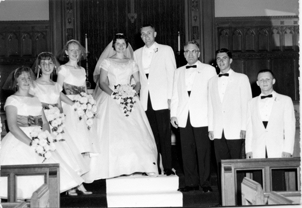 1960-0731 - Jerry-Pam Wedding the wedding party